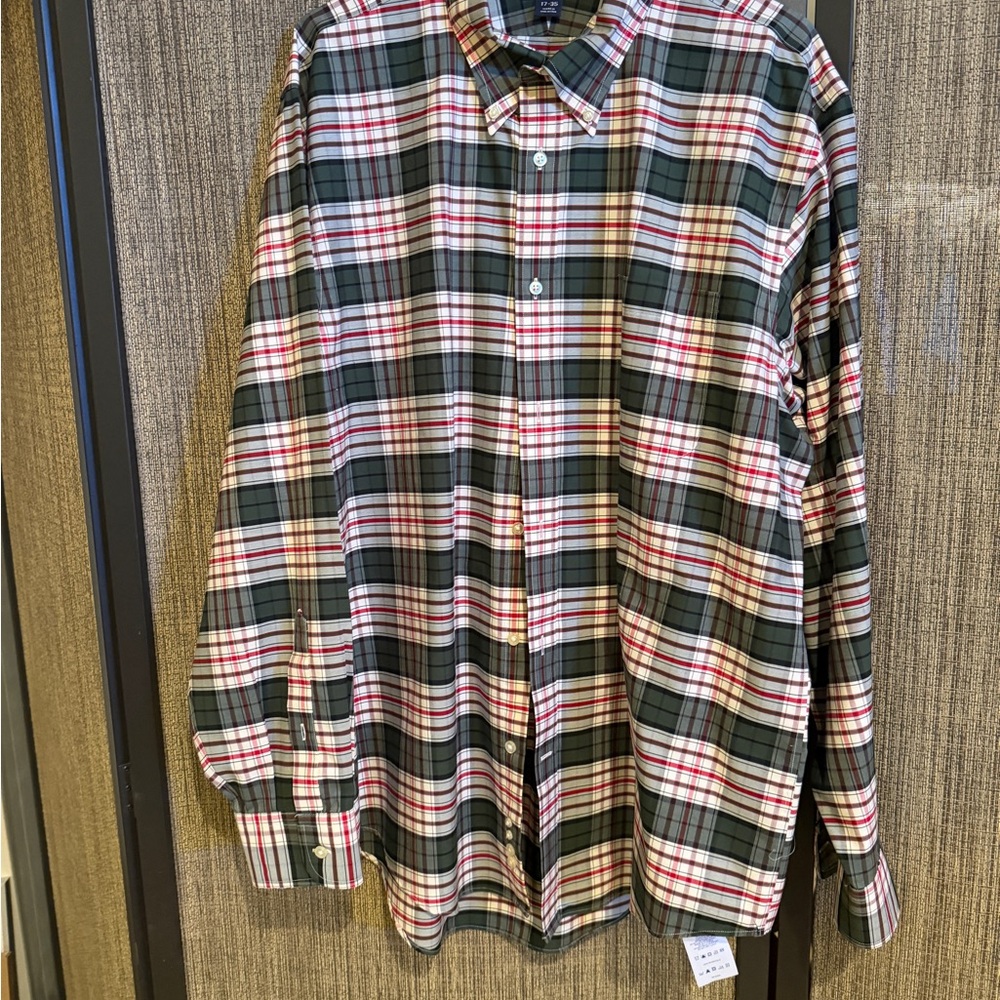 Men’s Size‎ 17-35 Classic Green Plaid Button-Down Shirt